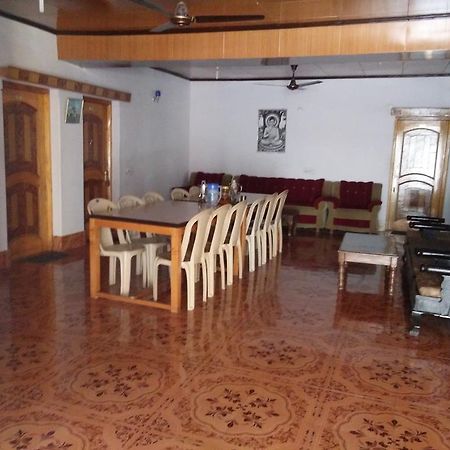 Galaxy Guest House Hundar Luaran gambar