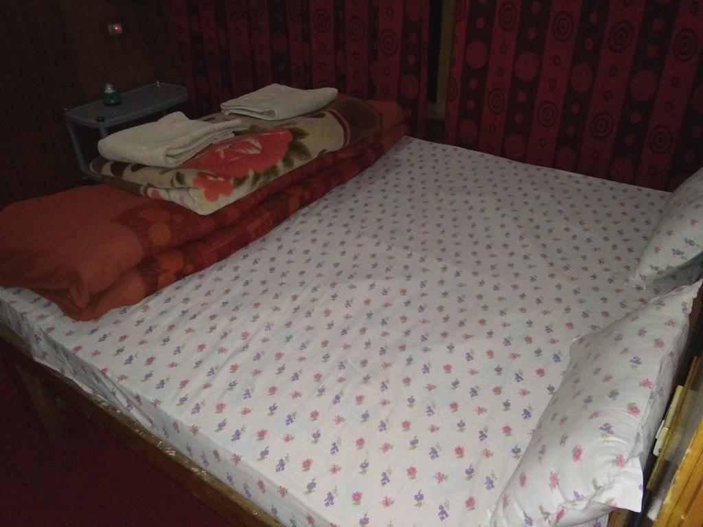 Galaxy Guest House Hundar Luaran gambar
