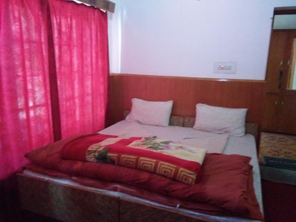 Galaxy Guest House Hundar Luaran gambar